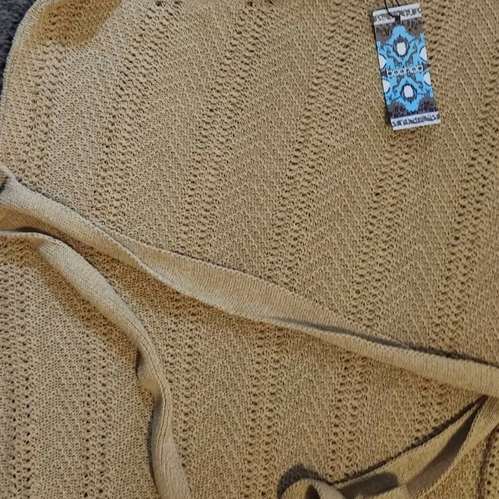 Boohoo Plus Textured Tan Sweater - Picture 7 of 16